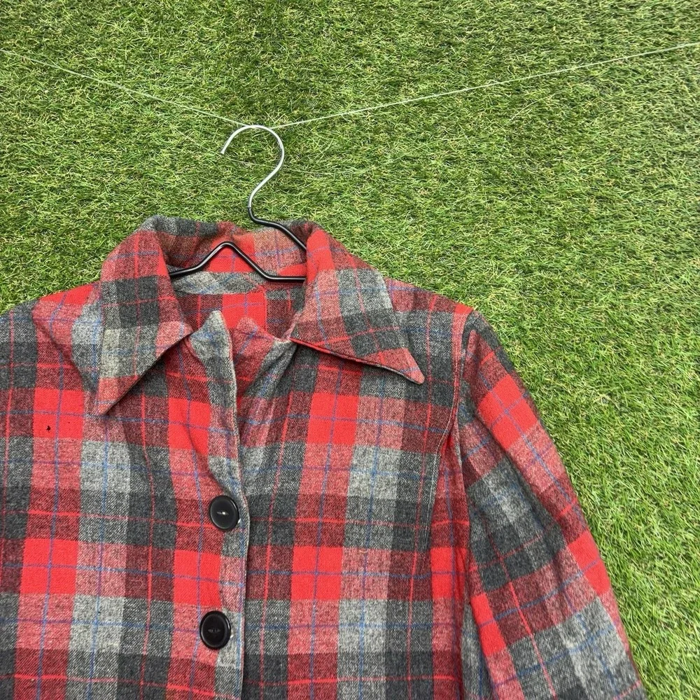 Vintage Pendleton Virgin Wool Jacket Womens Large 49er Red Plaid Pockets Button